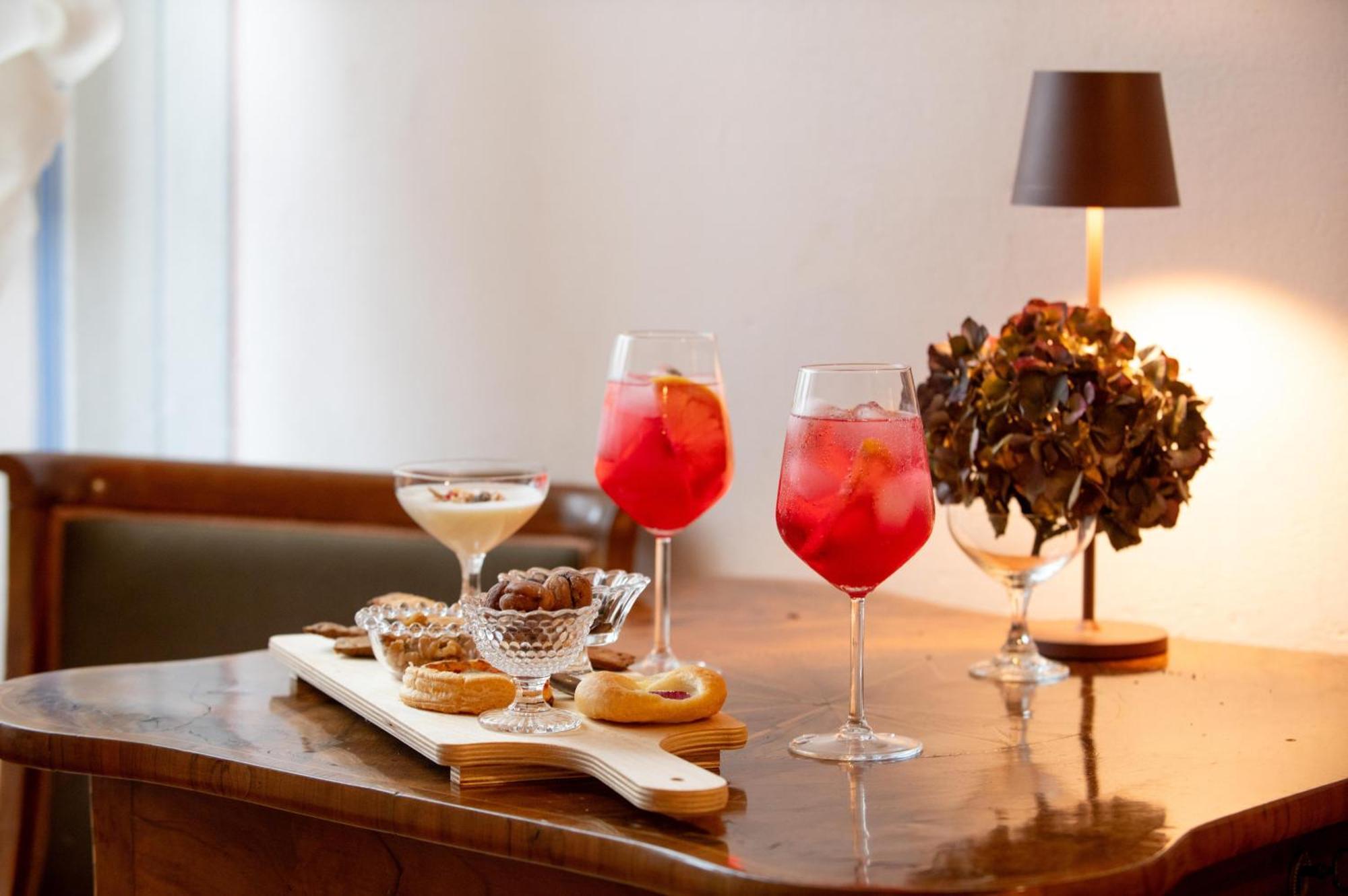 Palazzo Rocchi - Residenza D'Epoca Bed & Breakfast Lucca Luaran gambar