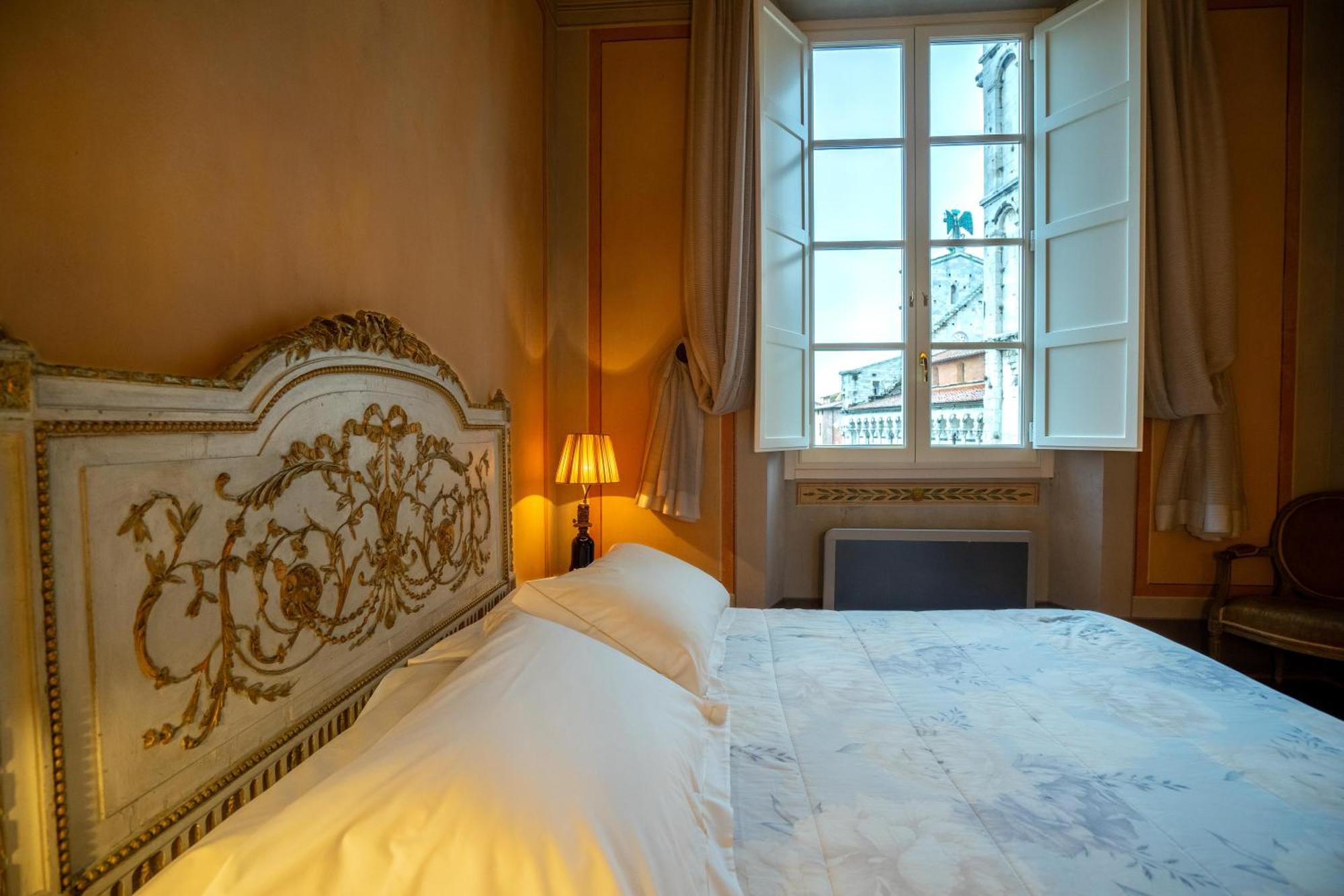 Palazzo Rocchi - Residenza D'Epoca Bed & Breakfast Lucca Luaran gambar